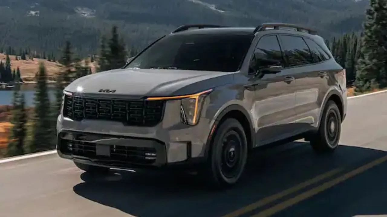 किआ ने लॉन्च किया नया 7‑सीटर हाइब्रिड SUV, लक्ज़री सुविधाओं के साथ