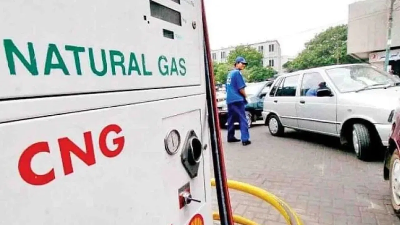 LPG के बाद CNG ने बढ़ाई चिंता, इस शहर में बढ़ा ऑटो रिक्शा का किराया, Ola-Uber पर भी असर