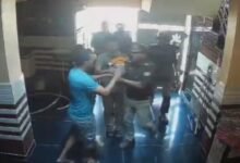 मथुरा में सेना के जवान को दारोगा ने पीटा, 14 सेकंड में मारे 6 मुक्के; CCTV में कैद हुई घटना