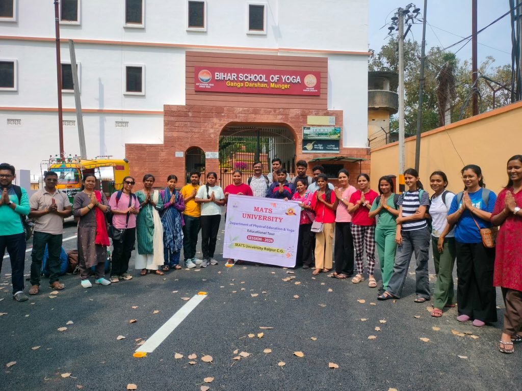 मैट्स यूनिवर्सिटी योग विभाग का शैक्षणिक भ्रमण मुंगेर आश्रम में: योग, अनुशासन और साधना का अद्भुत संगम मैट्स यूनिवर्सिटी योग विभाग का शैक्षणिक भ्रमण मुंगेर आश्रम में: योग, अनुशासन और साधना का अद्भुत संगम