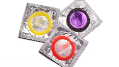 माउथ कंडोम क्या है? क्या ये HPV और ओरल कैंसर से बचाता है?