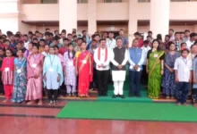 140 सरेंडर नक्सलियों ने देखा विधानसभा का कामकाज, लोकतंत्र से हुए रूबरू