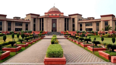  20 साल पुरानी शादी टूटी, पत्नी को 51 लाख की एलिमनी और बेटियों को 30 लाख देने मध्यस्थता में बनी सहमति