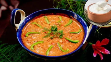 ग्रेवी में दही डालते ही फट जाता है? परफेक्ट और क्रीमी सब्जी बनाने के आसान टिप्स