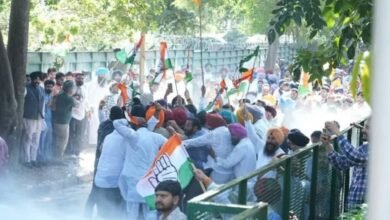 अमृतसर सुसाइड केस: चंडीगढ़ में विपक्षी दलों का प्रदर्शन, CBI जांच की मांग, पुलिस ने चलाए वॉटर कैनन