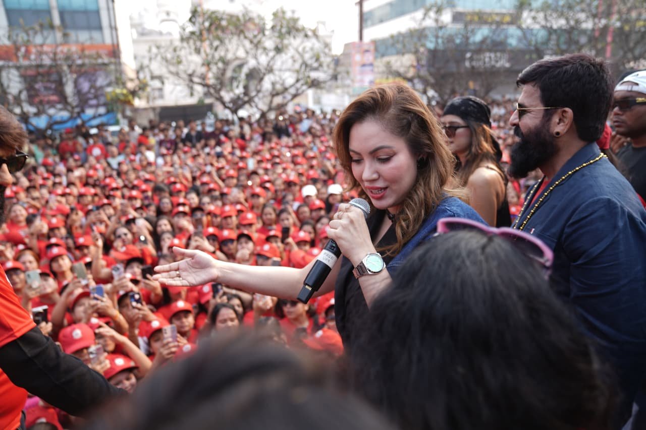 एक दौड़ भगवान झूलेलाल के नाम में सिंधी समाज के साथ शामिल हुई बबीता