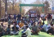 भिलाई स्टील प्लांट पर वादाखिलाफी का आरोप, नारायणपुर में ट्रक मालिकों का चक्काजाम
