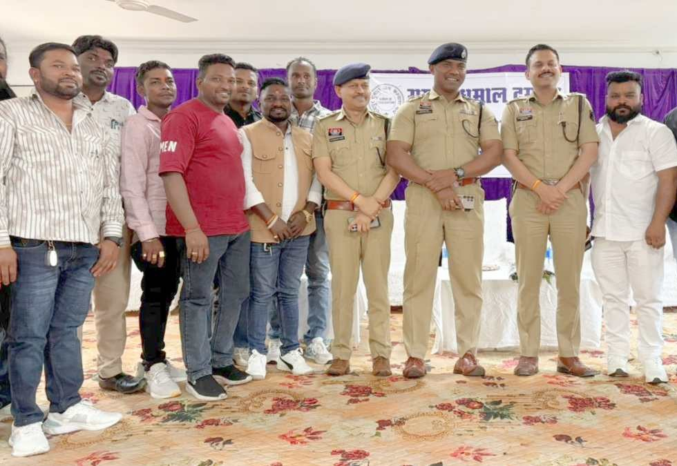 रात 10 बजे के बाद नहीं बजेगा DJ-धुमाल, पुलिस और संचालकों की बैठक में लिया गया फैसला