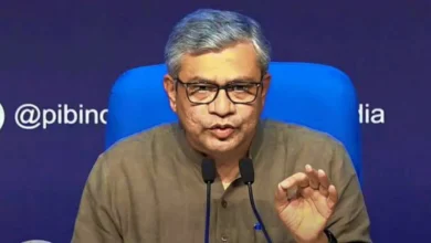 टेक्नोलॉजी और डिजाइन से कोई समझौता नहीं, सरकार का इलेक्ट्रॉनिक इंडस्ट्री को सख्त निर्देश टेक्नोलॉजी और डिजाइन से कोई समझौता नहीं, सरकार का इलेक्ट्रॉनिक इंडस्ट्री को सख्त निर्देश