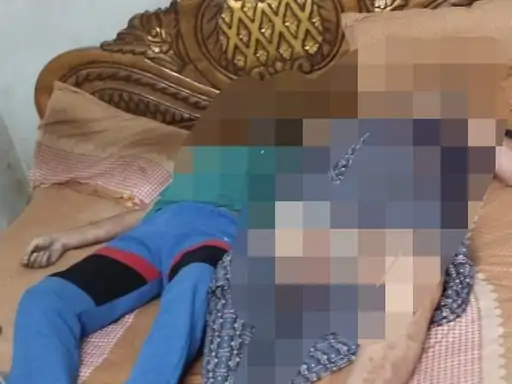 दुर्ग में किराए के मकान में पिता-पुत्र ने जहर खाकर दी जान, कमरे में मिले दोनों के शव दुर्ग में किराए के मकान में पिता-पुत्र ने जहर खाकर दी जान, कमरे में मिले दोनों के शव