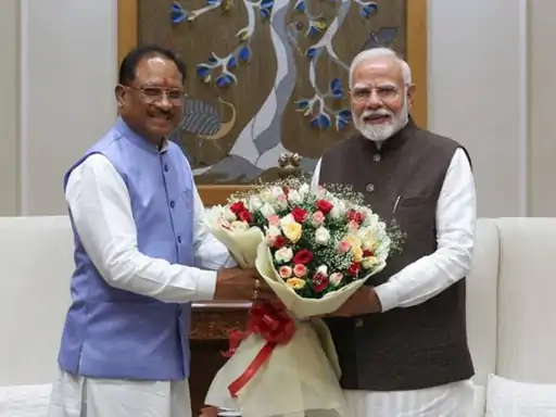 प्रधानमंत्री मोदी की आज की बडी बैठक: गैर‑चुनावी राज्य के सीएम साय भी शामिल, ईरान संकट पर फोकस