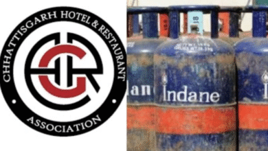 कमर्शियल LPG की कमी पर होटलों और रेस्टोरेंट्स के लिए एडवाइजरी जारी, एसोसिएशन ने कहा – घबराकर जमा न करें सिलेंडर, संयम बनाए रखें