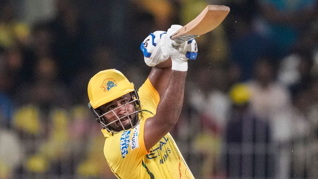 400 छक्कों के रिकॉर्ड के साथ संजू सैमसन ने ठोका शतक, करियर में चौथी बार किया ये कारनामा 400 छक्कों के रिकॉर्ड के साथ संजू सैमसन ने ठोका शतक, करियर में चौथी बार किया ये कारनामा