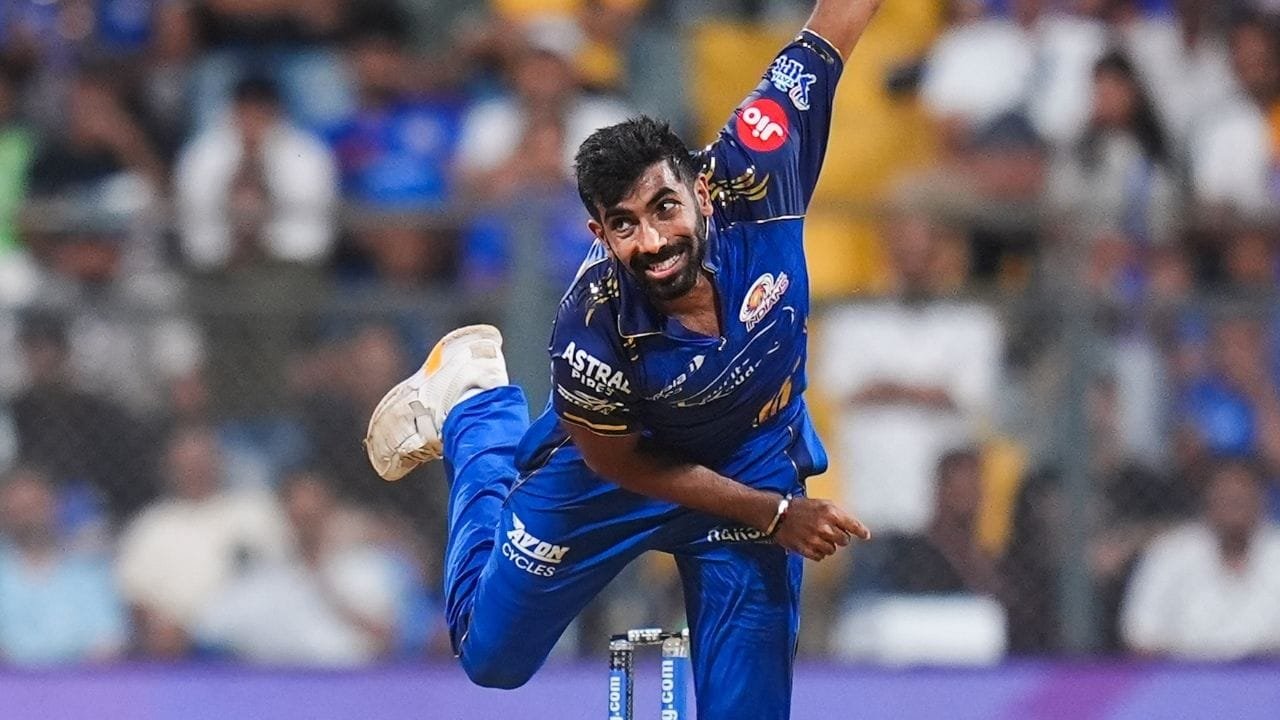 GT vs MI: जसप्रीत बुमराह के विकेट का सूखा खत्म, 145 गेंदों के बाद ऐसे मिली पहली सफलता, VIDEO