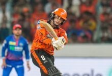 IPL 2026 की इस रेस में अभिषेक शर्मा निकले आगे, 24 घंटे बाद वैभव सूर्यवंशी बनेंगे नंबर-1?