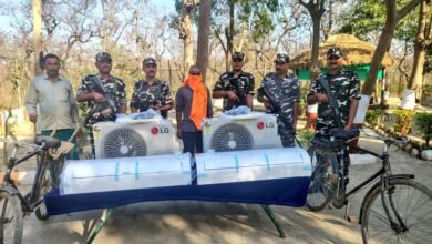 भारत-नेपाल बॉर्डर पर बड़ा खुलासा! AC की तस्करी करते एक आरोपी गिरफ्तार