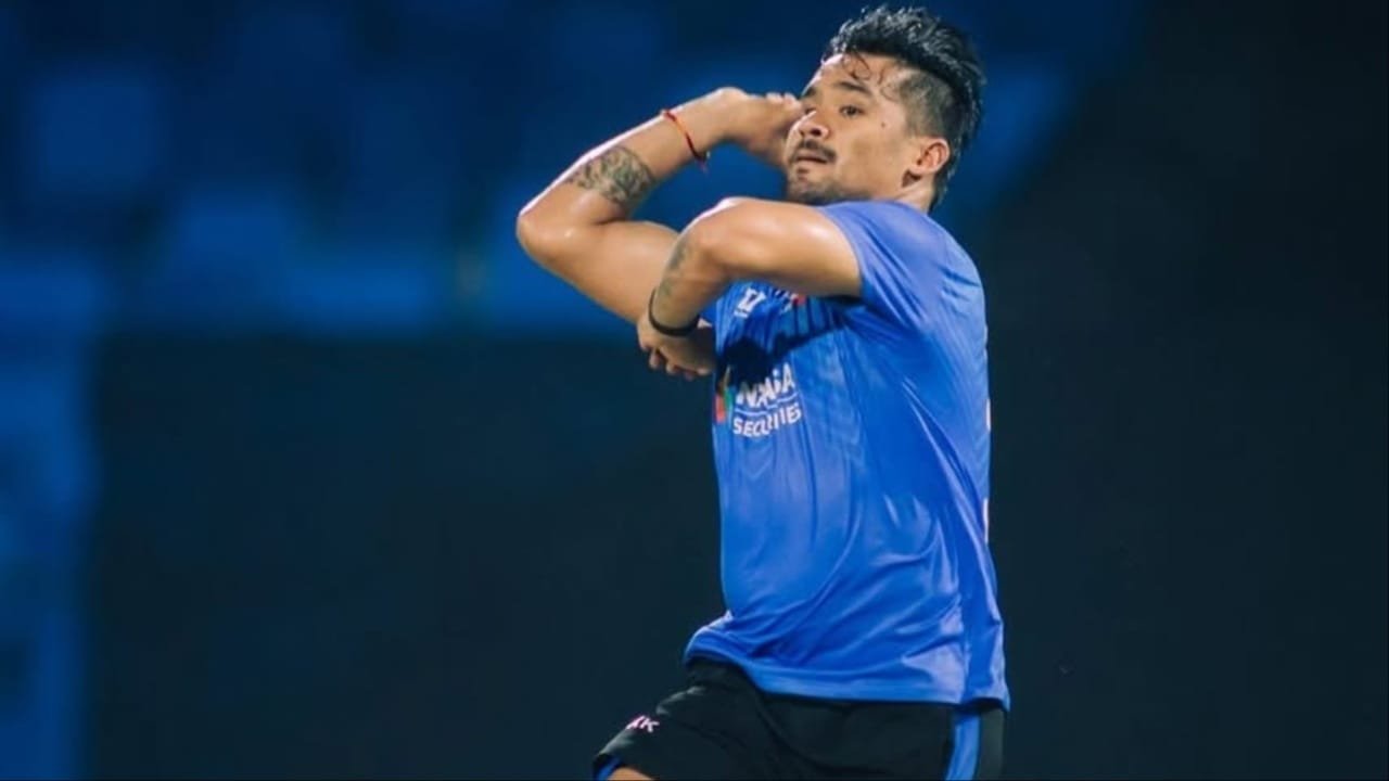 T20I में 3 बार पहली गेंद पर विकेट लेने वाला पहला गेंदबाज, IPL 2026 के बीच हुआ बैन, इमरजेंसी मीटिंग के बाद फैसला