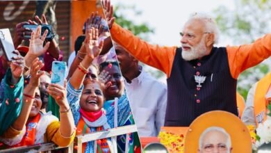 फूलों की बारिश और ‘भारत माता की जय’ की गूंज… पुडुचेरी में PM मोदी के रोड शो में उमड़ा जनसैलाब