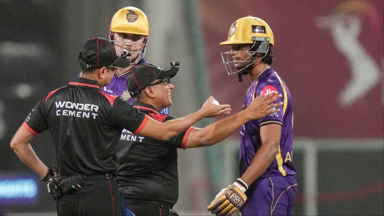 IPL 2026: गुस्से में क्या कर बैठे अंगकृष रघुवंशी? इन 4 खिलाड़ियों जैसी मिली सजा