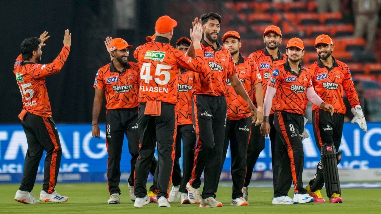 3 साल में बदली तीन टीम, IPL में अचानक हुई इस गेंदबाज की एंट्री, SRH में शामिल