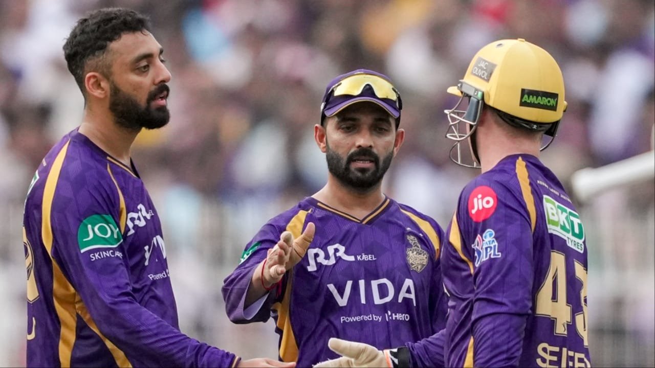 KKR के ड्रेसिंग रूम में आंसूओं का सैलाब, इतने लोगों को IPL जीतने पर भी रोते नहीं देखा