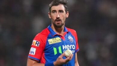IPL 2026: मिचेल स्टार्क ने पहले ही मैच में झटके 3 विकेट, कर दिखाया ये खास कारनामा