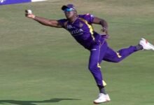 Rovman Powell Catch Video: सुपरमैन बन गए KKR के रोवमैन पावेल, रिंकू की गलती के बाद लपका हैरतअंगेज कैच