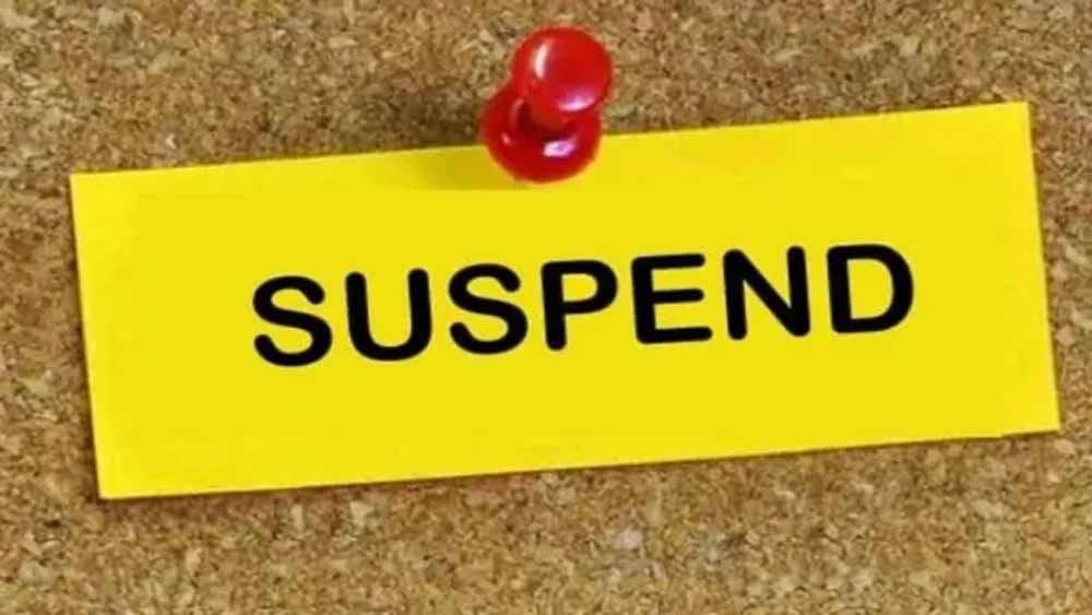 लापरवाही और भ्रष्टाचार पर उप मुख्यमंत्री ब्रजेश पाठक का सख्त एक्शन लापरवाही और भ्रष्टाचार पर उप मुख्यमंत्री ब्रजेश पाठक का सख्त एक्शन