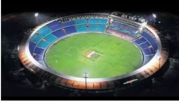 रायपुर में IPL का रोमांच: मैच से पहले रोहित ने बहाया पसीना, बुमराह फिटनेस पर फोकस; कल RCB और MI की महामुकाबला भिड़ंत