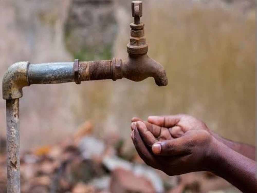 जल संकट को लेकर प्रशासन अलर्ट: खराब हैंडपंप-पाइपलाइन जल्द दुरुस्त करने का आदेश जल संकट को लेकर प्रशासन अलर्ट: खराब हैंडपंप-पाइपलाइन जल्द दुरुस्त करने का आदेश
