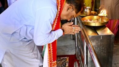 मुख्यमंत्री विष्णुदेव साय हरिनाम संकीर्तन नामयज्ञ में हुए शामिल… मुख्यमंत्री विष्णुदेव साय हरिनाम संकीर्तन नामयज्ञ में हुए शामिल…