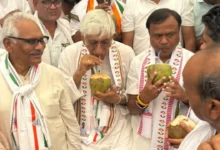 विश्रामपुर में कांग्रेस का आंदोलन खत्म, दीपक बैज और टीएस बाबा ने तोड़ा अनशन