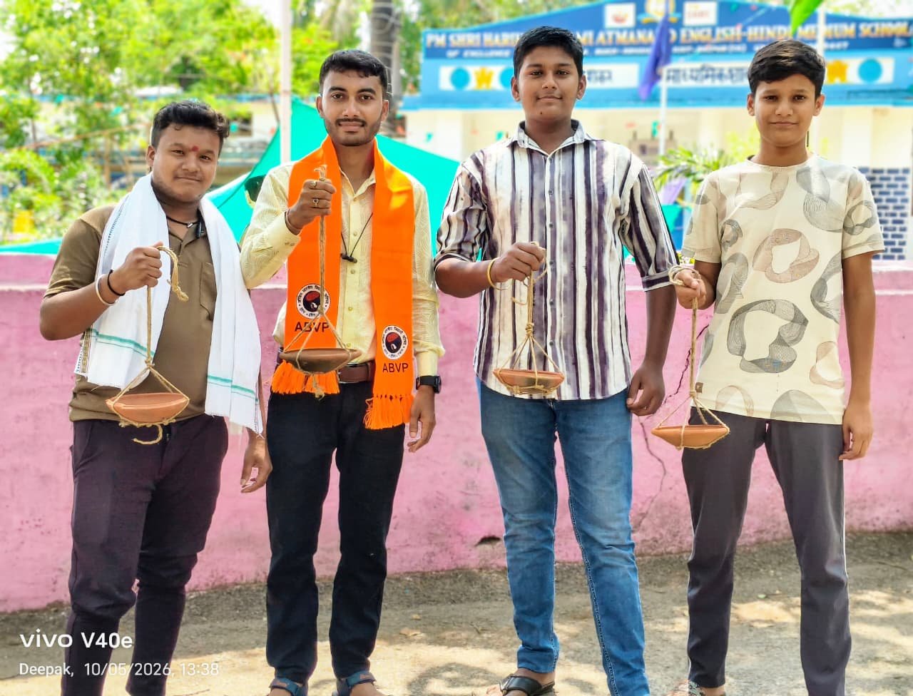 अभाविप इकाई, गोबरा नवापारा ने चलाया “हमर चिरई, हमर चिन्हारी” के तहत सकोरा अभियान अभाविप इकाई, गोबरा नवापारा ने चलाया “हमर चिरई, हमर चिन्हारी” के तहत सकोरा अभियान