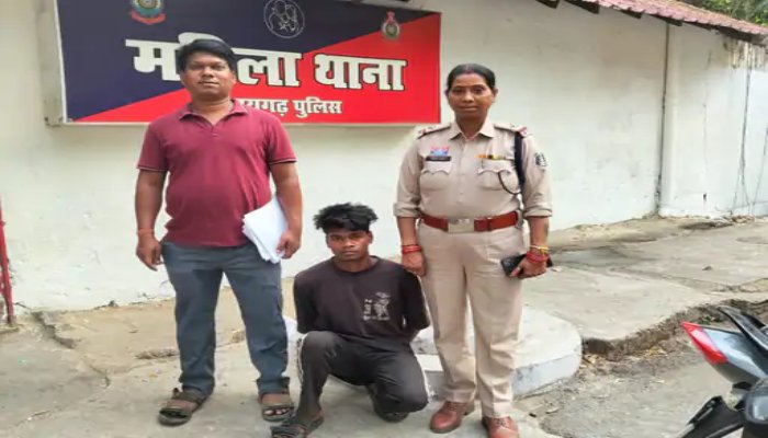 घर में अकेी युवती से दुष्कर्म, आरोपी गिरफ्तार: माता-पिता के बाहर जाते ही वारदात को दिया अंजाम, पुलिस ने भेजा जेल