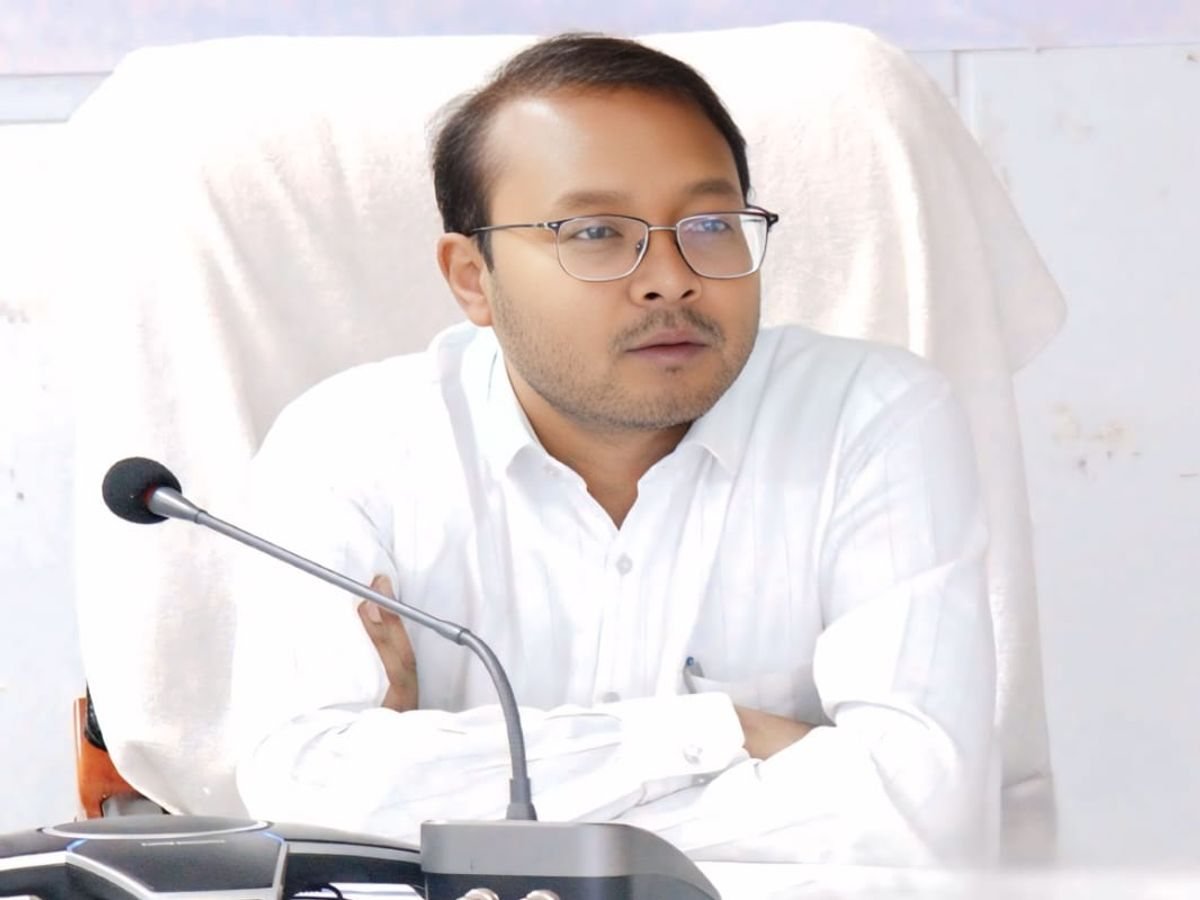 सक्ती में बोर माफिया बेखौफ: प्रतिबंध के बावजूद धड़ल्ले से उत्खनन, हर बोर पर ‘सेटिंग’ के नाम पर हजारों की वसूली सक्ती में बोर माफिया बेखौफ: प्रतिबंध के बावजूद धड़ल्ले से उत्खनन, हर बोर पर ‘सेटिंग’ के नाम पर हजारों की वसूली