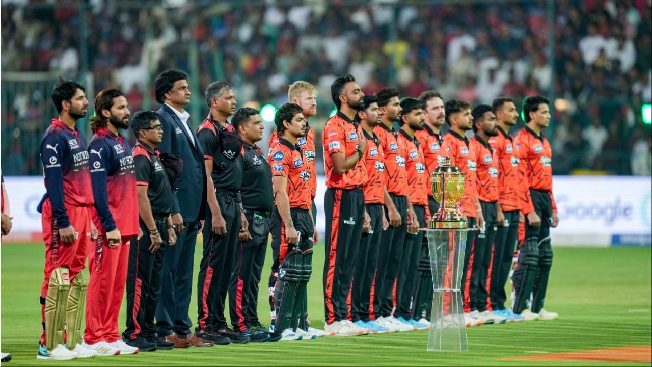 IPL 2026: चिन्नास्वामी स्टेडियम पर नहीं होगा फाइनल, बदल गया वेन्यू, इन 3 शहरों में प्लेऑफ के मुकाबले