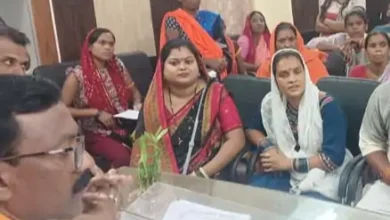 केनाल लिंक रोड निर्माण पर विवाद, बेदखली नोटिस के बाद निगम पहुंचे रहवासी