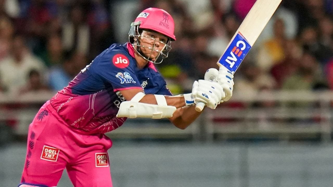 Yashasvi Jaiswal 1st Ball Six Vs Starc Pti (1)