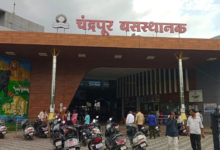 चंद्रपुर ST विभाग ने 65 दिनों में स्वच्छता के नाम पर वसूले 58.50 लाख रुपये; फिर भी बस स्टैंड्स पर गंदगी का अंब