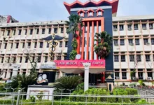 रायपुर मेडिकल कॉलेज में शिक्षकों की कमी और बढ़ी, 17 प्रोफेसरों के तबादले से व्यवस्था पर बढ़ा दबाव