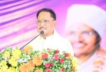सोनपैरी कबीर आश्रम पहुंचे CM विष्णुदेव साय: बिजली बिल भुगतान योजना 3 महीने बढ़ाने का ऐलान, सरचार्ज माफी भी मिलेगी