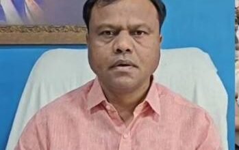NEET पेपर लीक के विरोध में बवाल: सांसद निवास घेराव के दौरान झड़प, कांग्रेस ने सरकार को घेरा