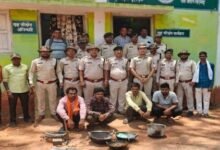 खेत में करंट बिछाकर किया जंगली सूअर का शिकार, मांस पकाते 4 आरोपी गिरफ्तार