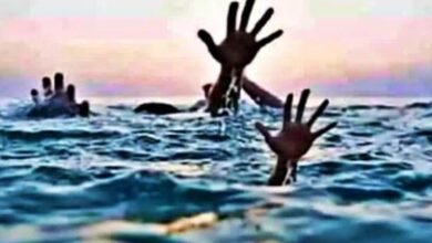 धमतरी में दर्दनाक हादसा: तालाब में डूबने से दो मासूम छात्राओं की मौत, गांव में मातम