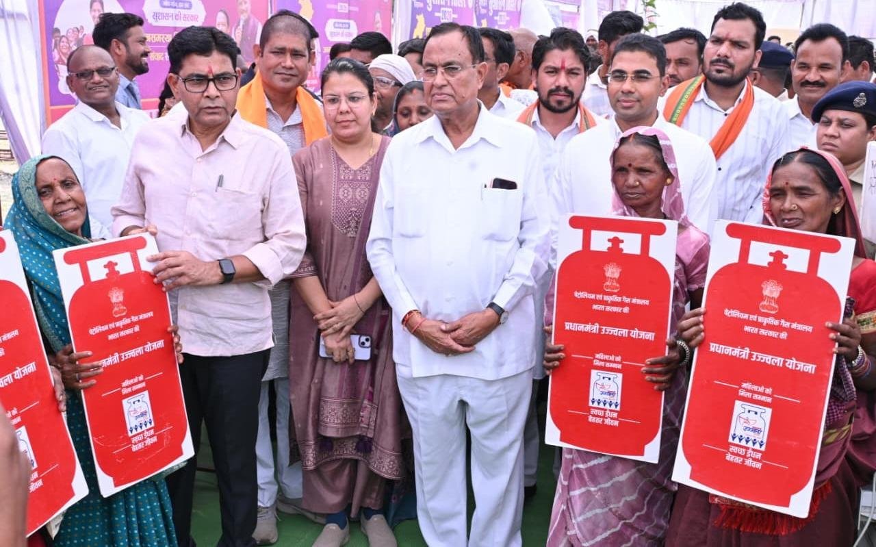 सुशासन तिहार में मौके पर समाधान: मंत्री टंक राम वर्मा बोले—‘विकास कार्यों में नहीं होगी कोई कमी’