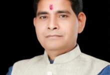 3 साल से जमे तहसीलदार-पटवारियों पर टंक राम वर्मा का एक्शन: सूची तलब, बोले—15 अगस्त तक पूरा करो पट्टा सर्वे