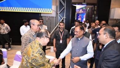 हैदराबाद में निवेशकों से मिले मुख्यमंत्री विष्णुदेव साय : नई औद्योगिक नीति और पारदर्शी व्यवस्था से छत्तीसगढ़ बना निवेश का आकर्षक केंद्र