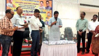 आवास मेला के लक्की ड्रॉ में पूजा बरेठ की निकली किस्मत, जीती मारुति स्विफ्ट; 25 जून को होगा पुरस्कार वितरण