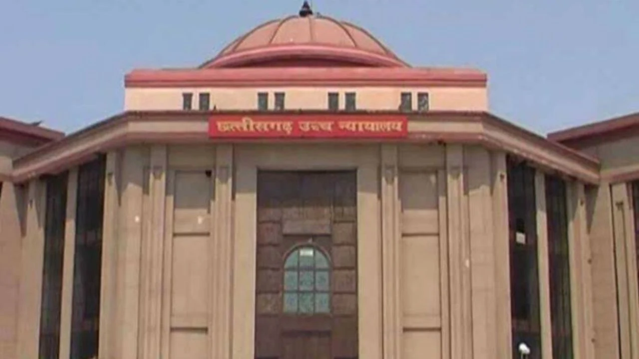 पत्नी की आय पति से ज्यादा, फिर भी मिलेगा केस लड़ने का खर्च: हाईकोर्ट का बड़ा फैसला