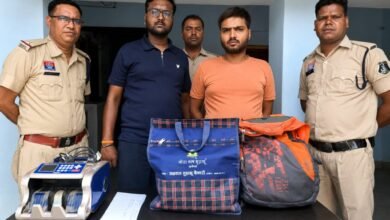 IPL फाइनल पर करोड़ों का सट्टा! रायगढ़ पुलिस की बड़ी कार्रवाई, ₹32 लाख कैश के साथ 2 सटोरी गिरफ्तार